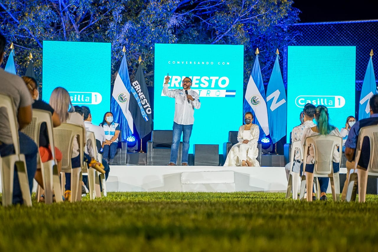 Ernesto Castro: El poder no está en la Asamblea ni en las oficinas de los alcaldes, lo tiene el pueblo ernesto-castro-el-poder-no-esta-en-la-asamblea-ni-en-las-oficinas-de-los-alcaldes-lo-tiene-el-pueblo